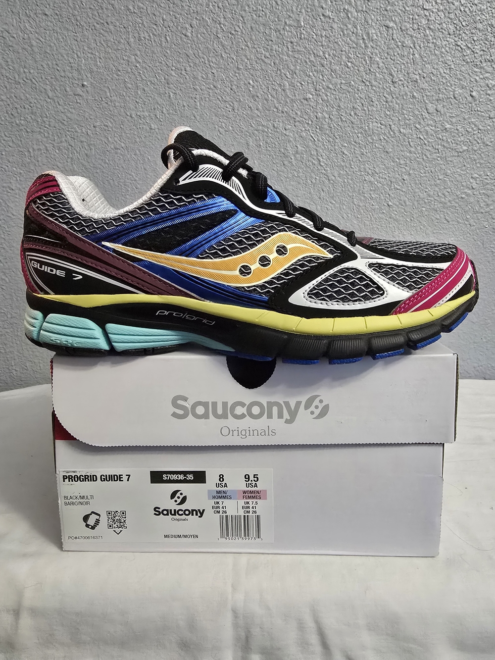 Saucony ProGrid Guide 7 Running Shoes - Multi/Black